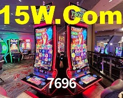 7696